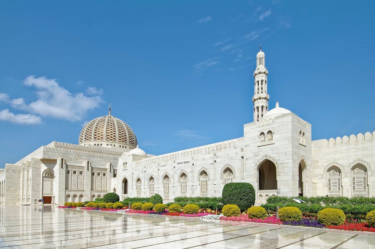sultan qaboos grand mosque, oman, nutmeg, main mosque, mosque, building, minaret, dome, architecture, religion, islam, muslim, culture, sightseeing, tourism, oman, oman, oman, mosque, mosque, mosque, mosque, mosque, islam, muslim, Muscat, Muscat Governorate, Oman